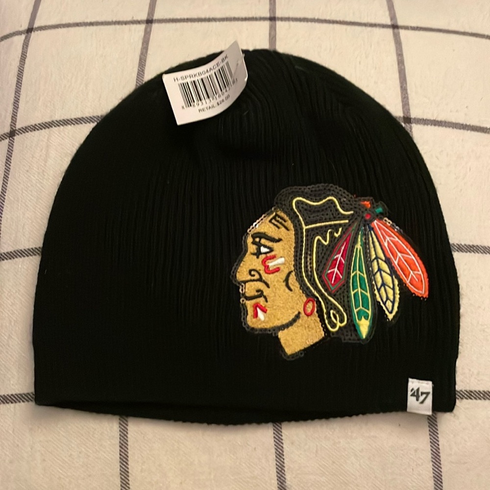 NWT!! Women's Chicago Blackhawks Black Sequin Knit Beanie